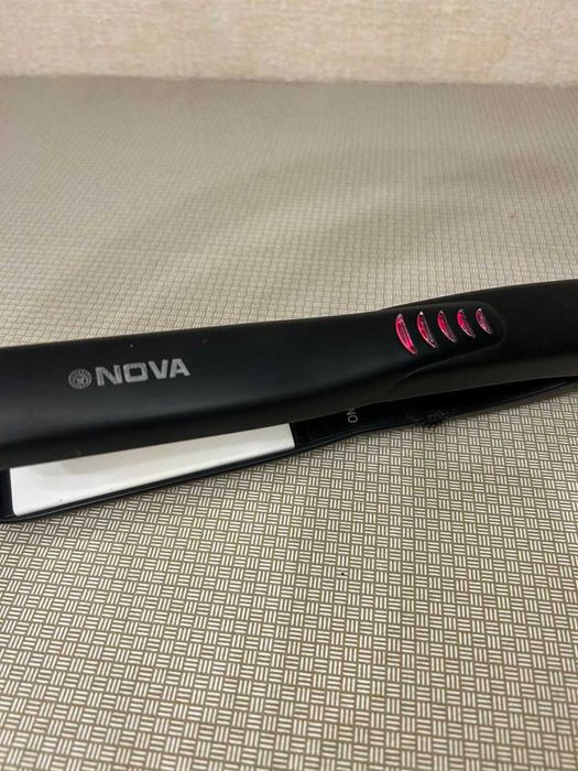 Плойка конусная новая 100 000 сум | Утюжок для волос Nova 100 000 сум