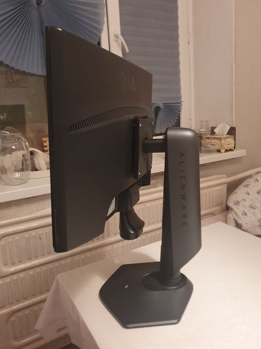 Монитор 22д LG..