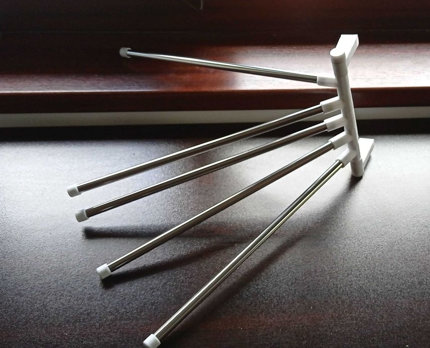 Закачалка  за 5 бр. кърпи