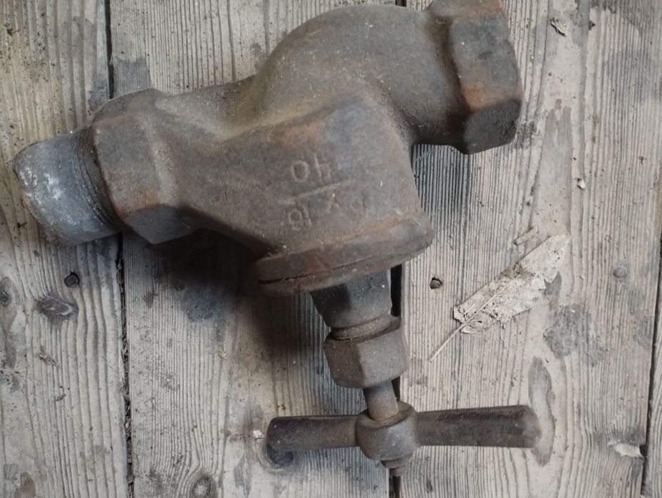 Продам краны вентиль советские ещё