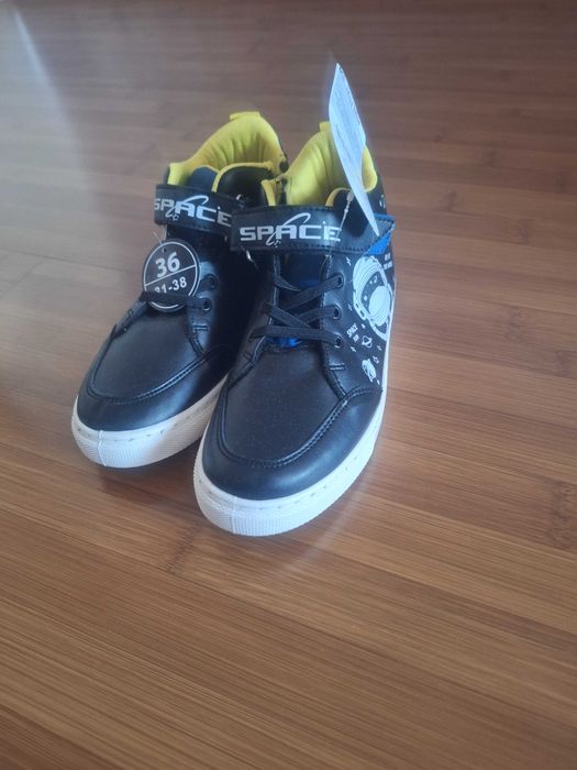 Кецове от еко кожа- нови с етикет-номер 36