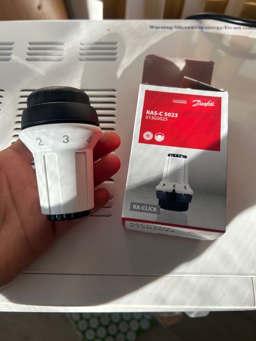 Термоголовка регулятор подачи отопления danfoss