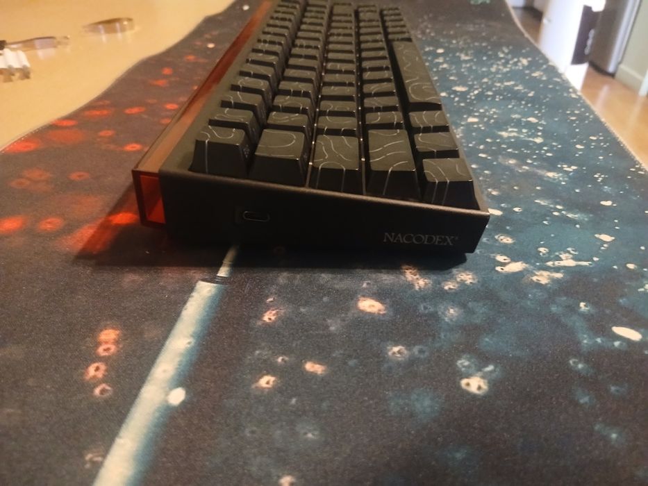Tastatură mecanică