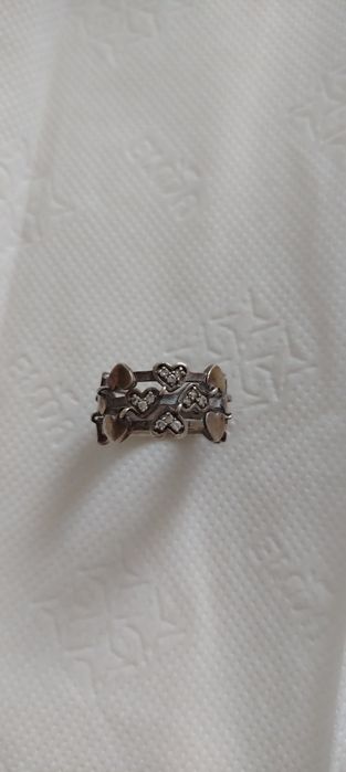 Кольцо Серебро ! Продаётся.