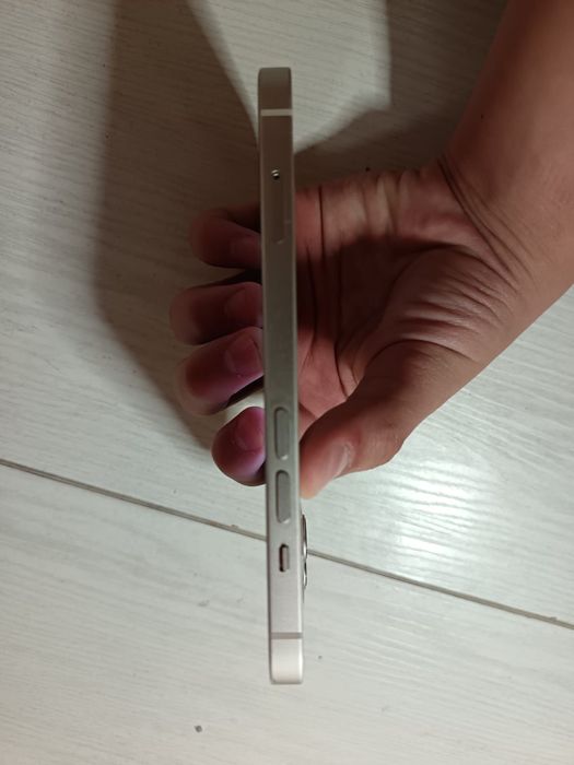 Iphone 13 256/6 в идеале