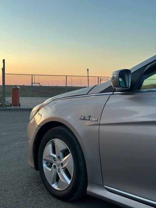 Хендай Соната YF