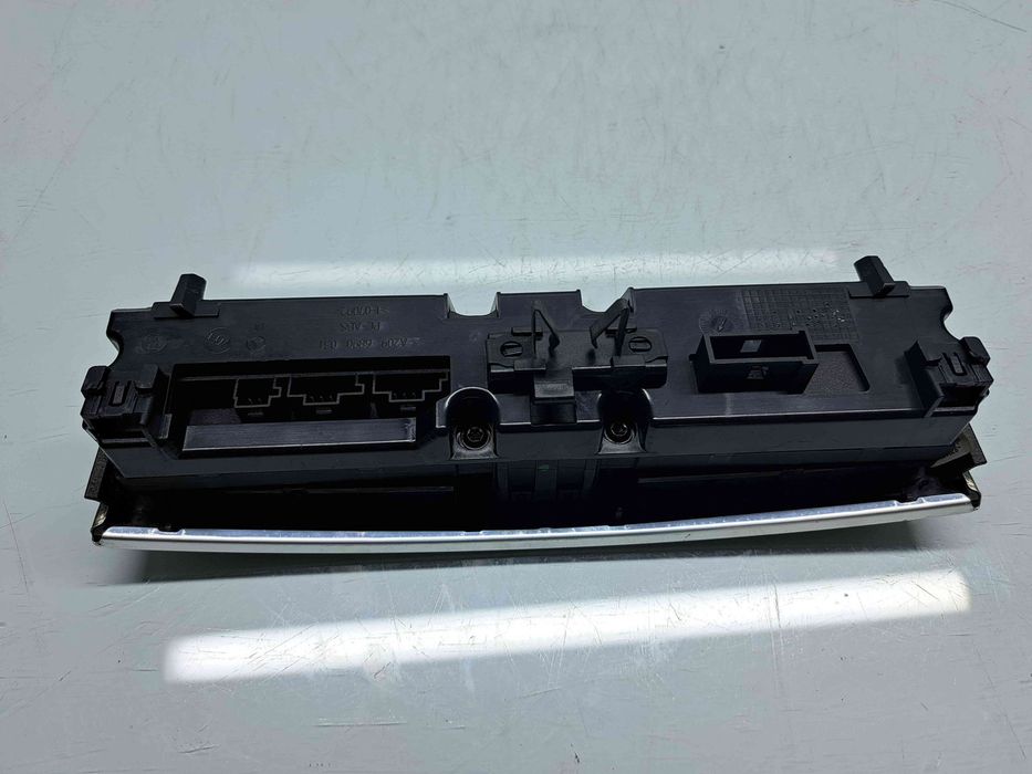Butoane comenzi consola centrala Mercedes Clasa CLK (C209) [Fabr 2002
