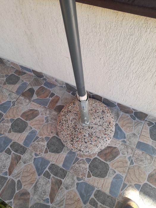Parasolar balcon cu baza Bizzoto