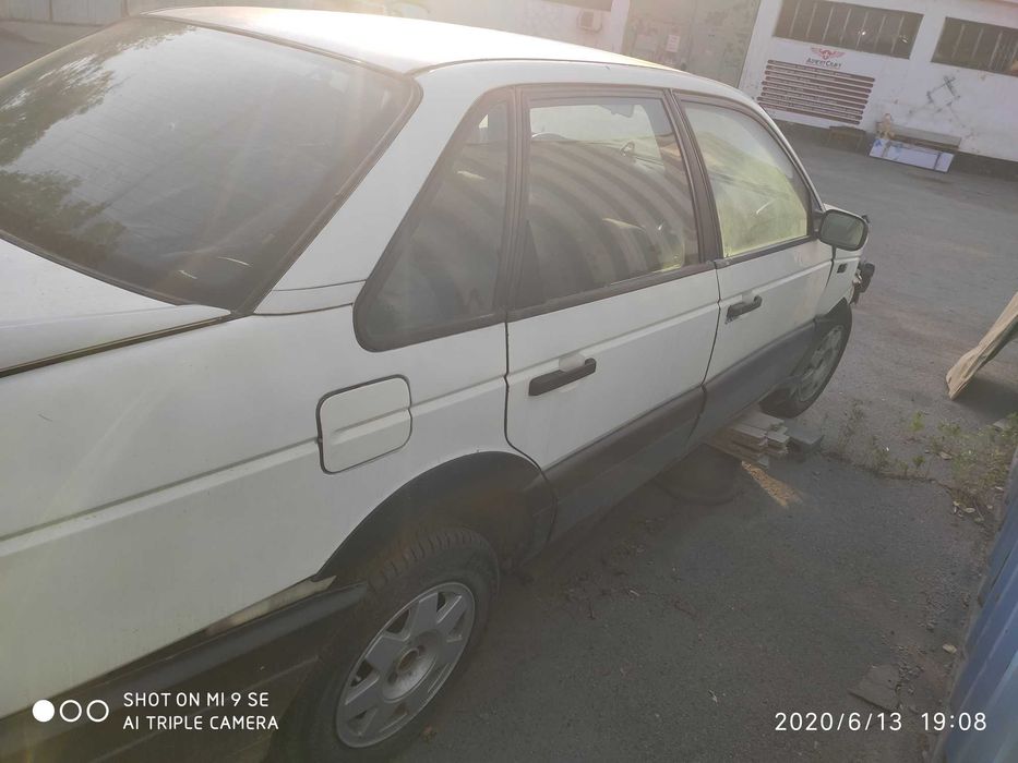 Volkswagen passat B 3
