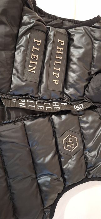 Vestă Philipp Plein