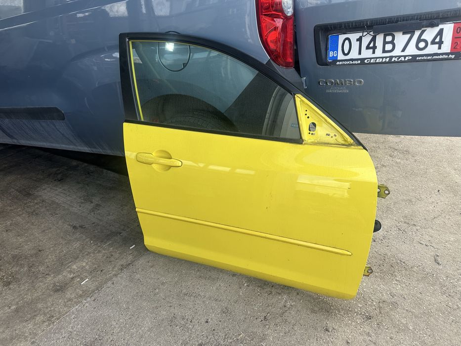 Врати за Мазда 3 хечбег до 2009г.!