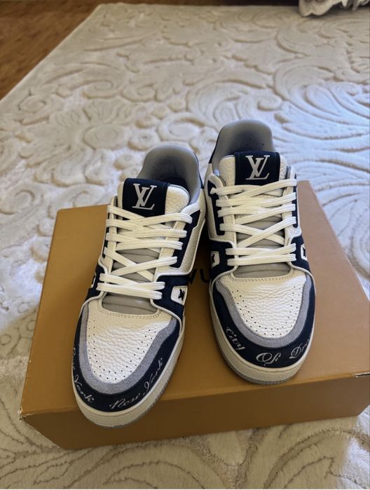 Adidasi Louis vuitton