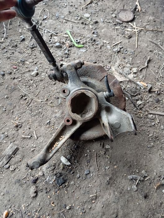 Рычаг цапфа ступица