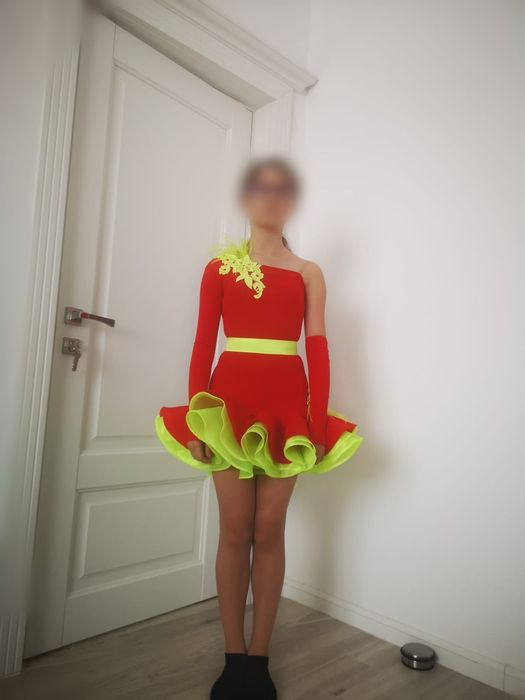 Rochie Standard și Latino