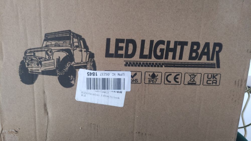 Лед халогени 9 инча х 185вата 2бр.к-т