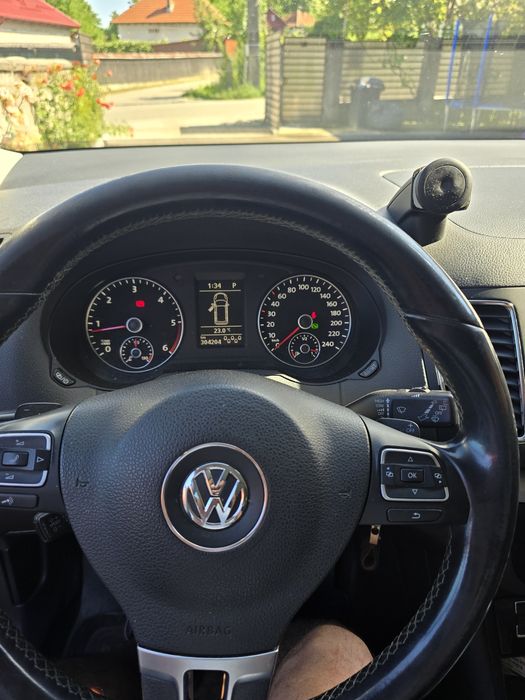Volkswagen saran