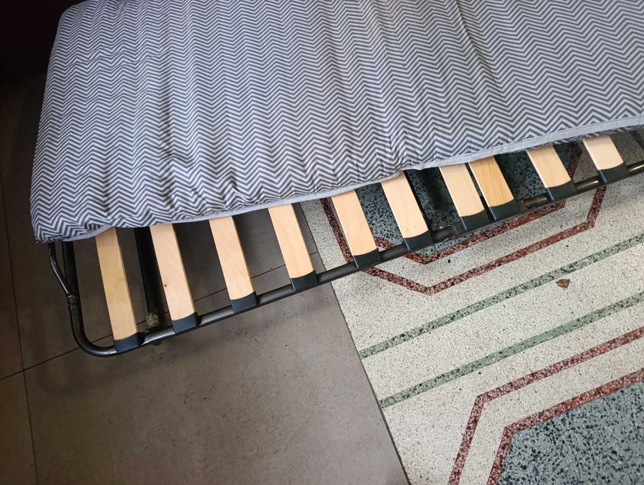 Походно легло      .