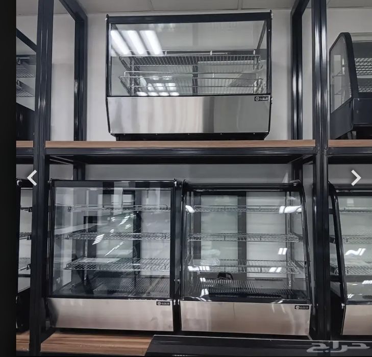 Vetrina xaladelnik siz xoxlagan razmerda zavatiskoy garantiya 1yil