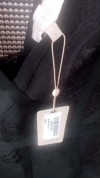 Официална черна рокля