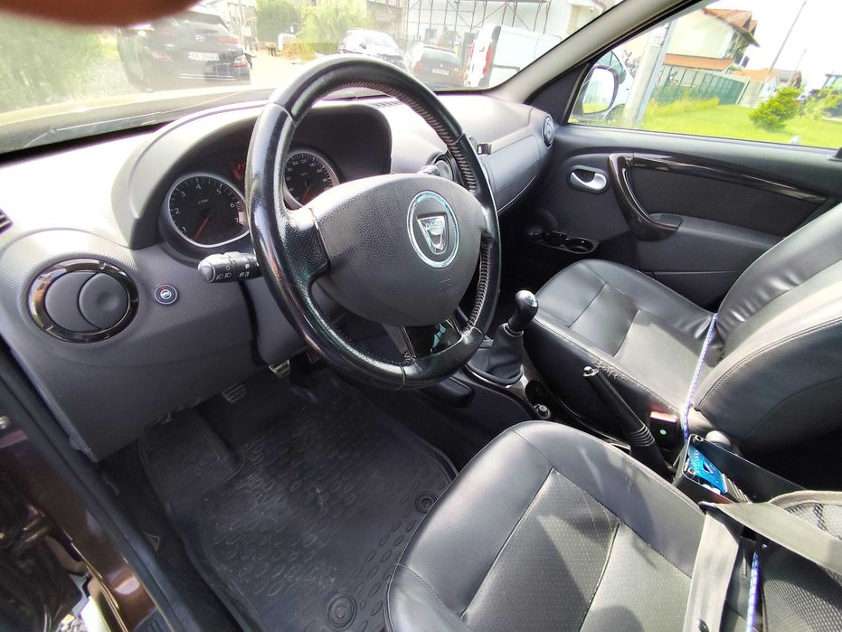 DACIA Duster 2011 — imagine 4