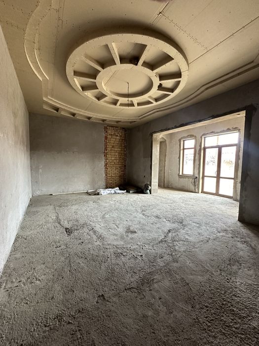 Сотилади уй тошкент кора сув 8х