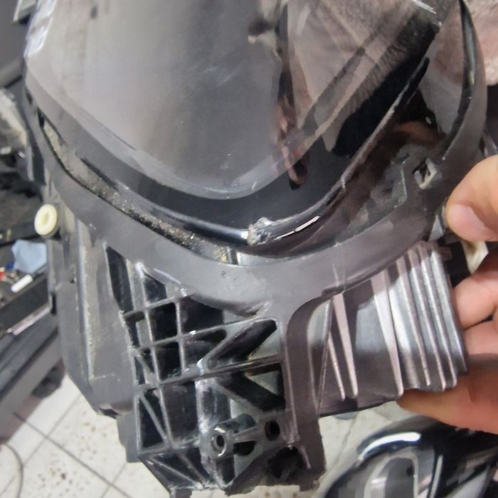 Ford PUMA 2022 десен фар