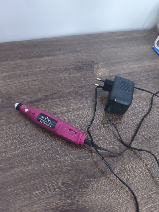 Set unghii Lampă  UV Luxorise 36W + Freza Senso PRO