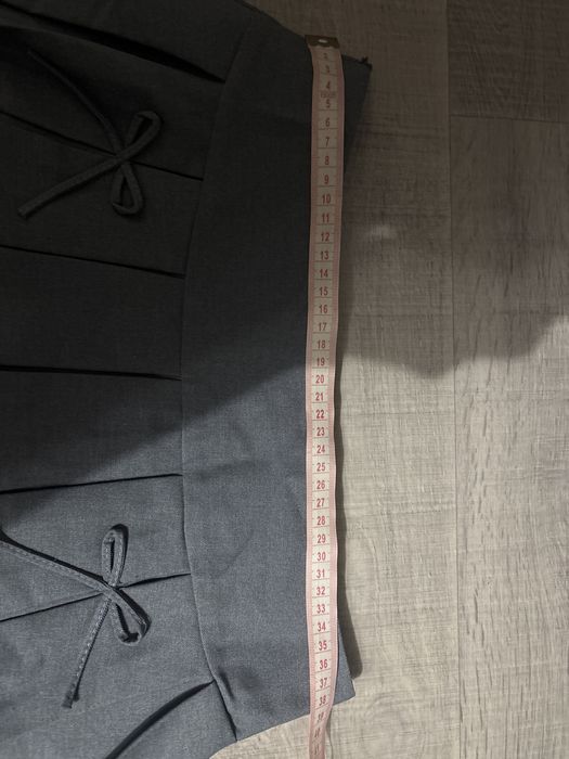 Юбка короткая серая