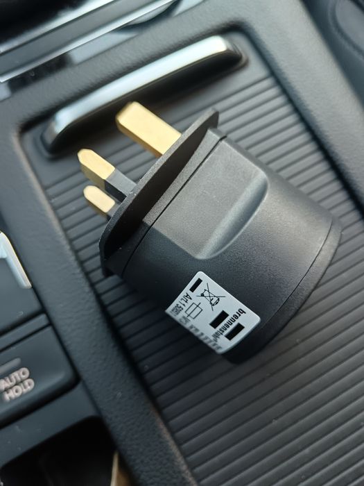 Bestek   инвертор от 12 на 220v