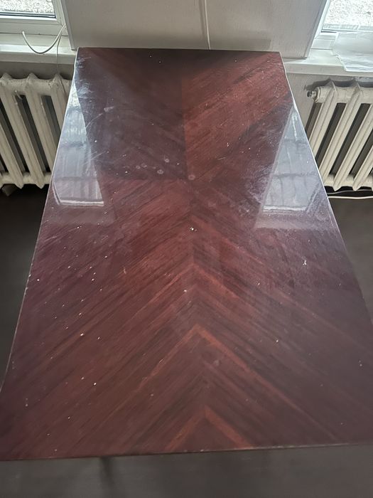 Стол полированный, Румыния