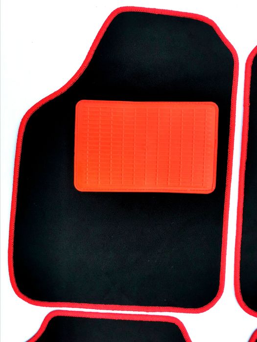 Covorașe mocheta universale negru+roșu