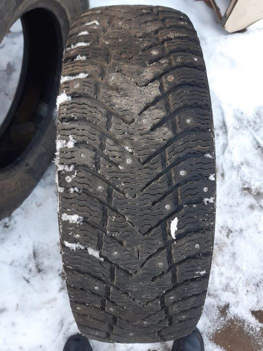 Продам зимние шины