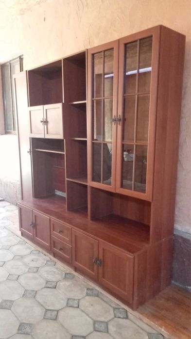 Стенка ганитур…..