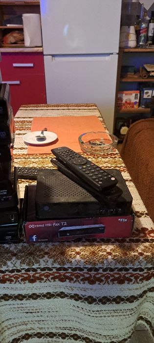 Receptoare satelit, cablu si terestre