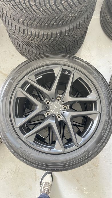 Продам диски AMG R21