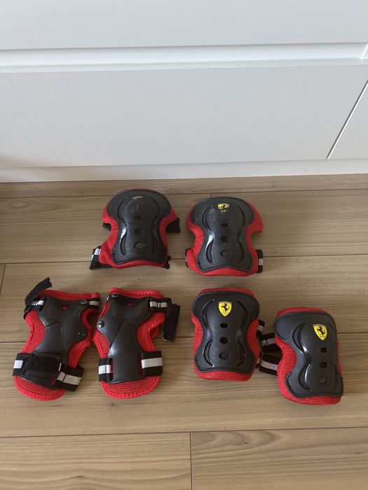 Ролери на Ferrari