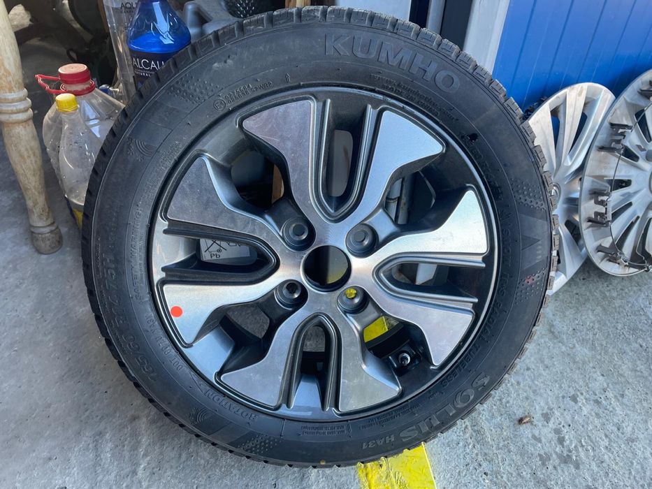 Vand roata Kia cu anvelopa Kumho 165 60 R14
