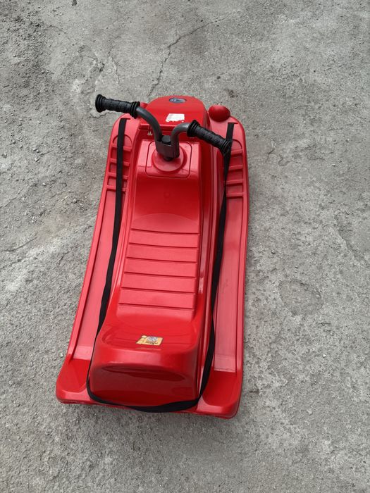 Санки пластик с управлением