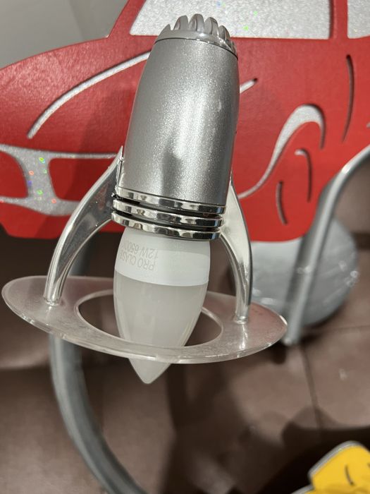 Продам люстру б/у