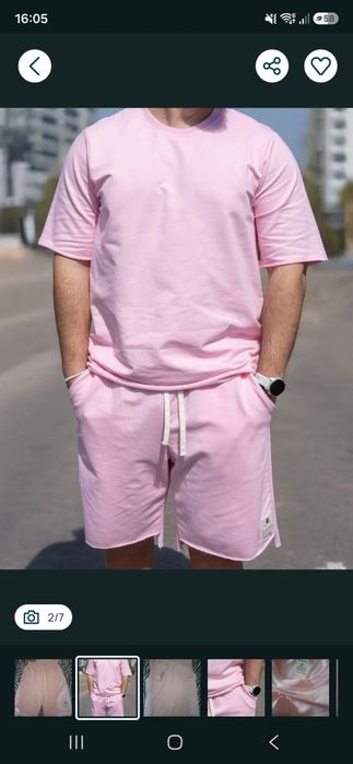 Compleu pantaloni scurți și tricou