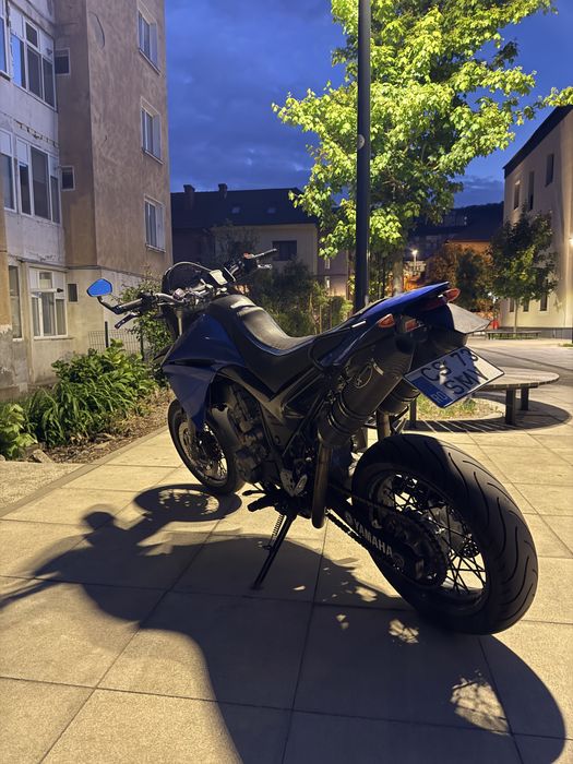 Yamaha XT660X supermoto