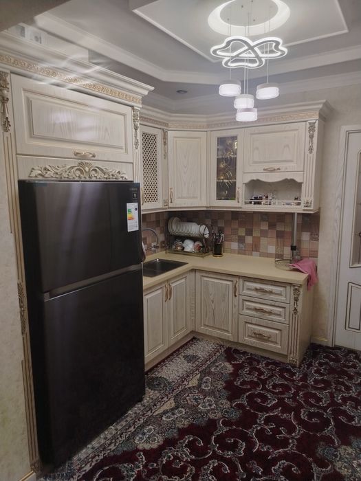 Uchtepa 25 kvartl 3 xona Yevro remont