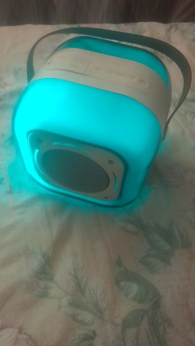Продам,Bluetooth-колонку
