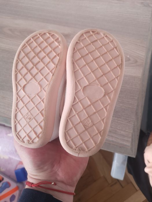 Обувки за момиче