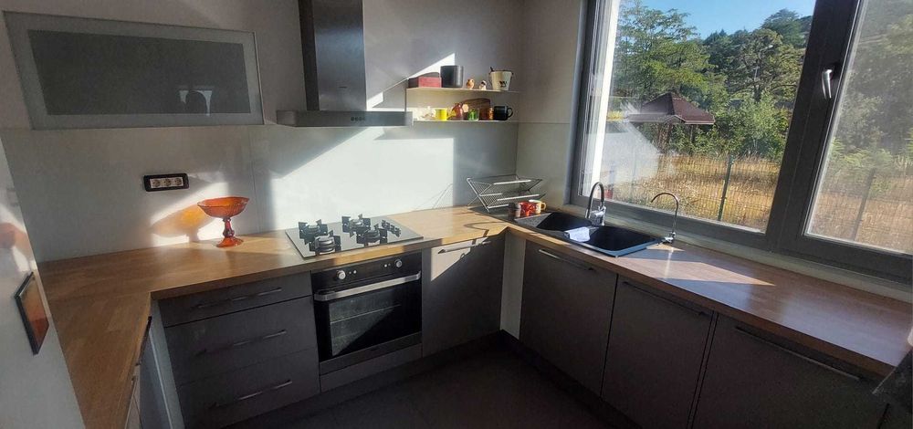 proprietar vand casa noua ,singur in curte, str olteniei 86, parc Brătianu