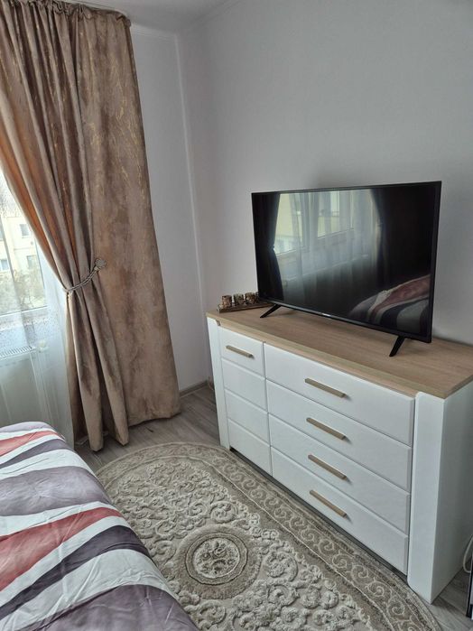 Vand apartament in roman