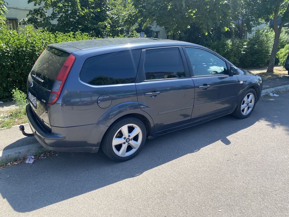 FORD Focus 2007 — imagine 5