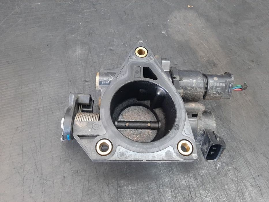 Clapeta acceleratie 1.0 b 1kr citroen c1 peugeot 107 toyota aygo -5cu defect