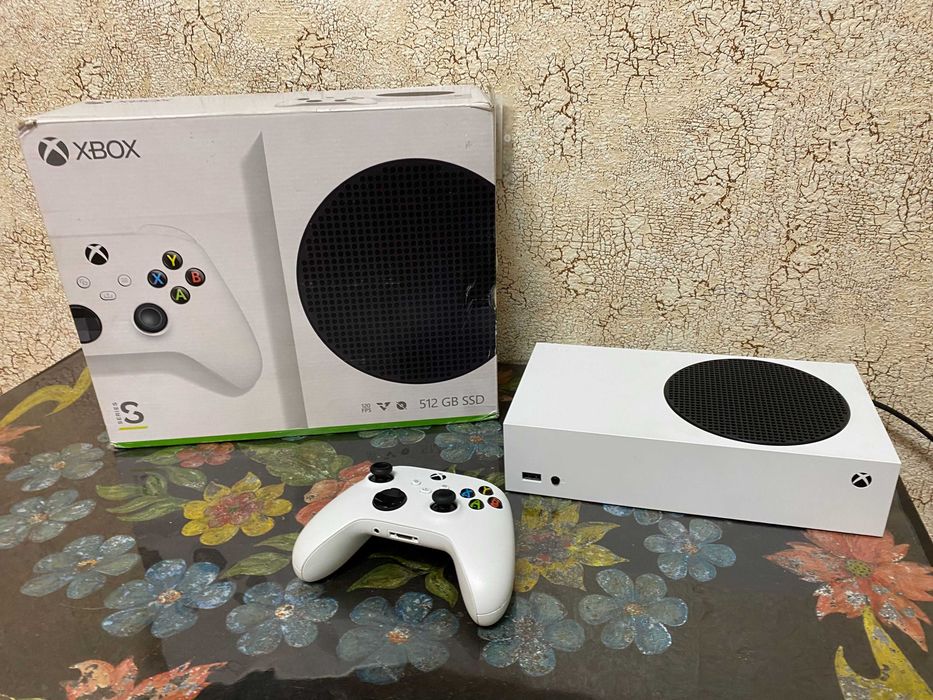 Приставка Xbox Series S 512gb