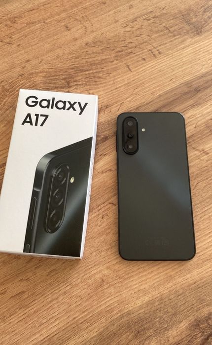 Продам Samsung Galaxy A17/128гб